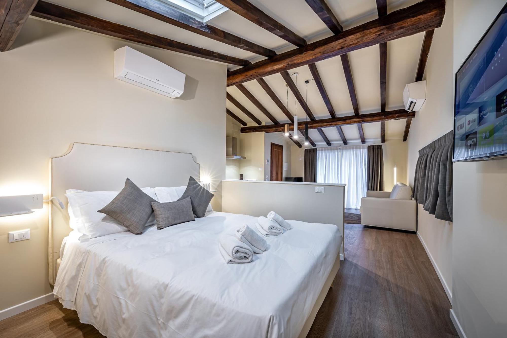 Garibaldi Luxury Apartments Прато Екстер'єр фото