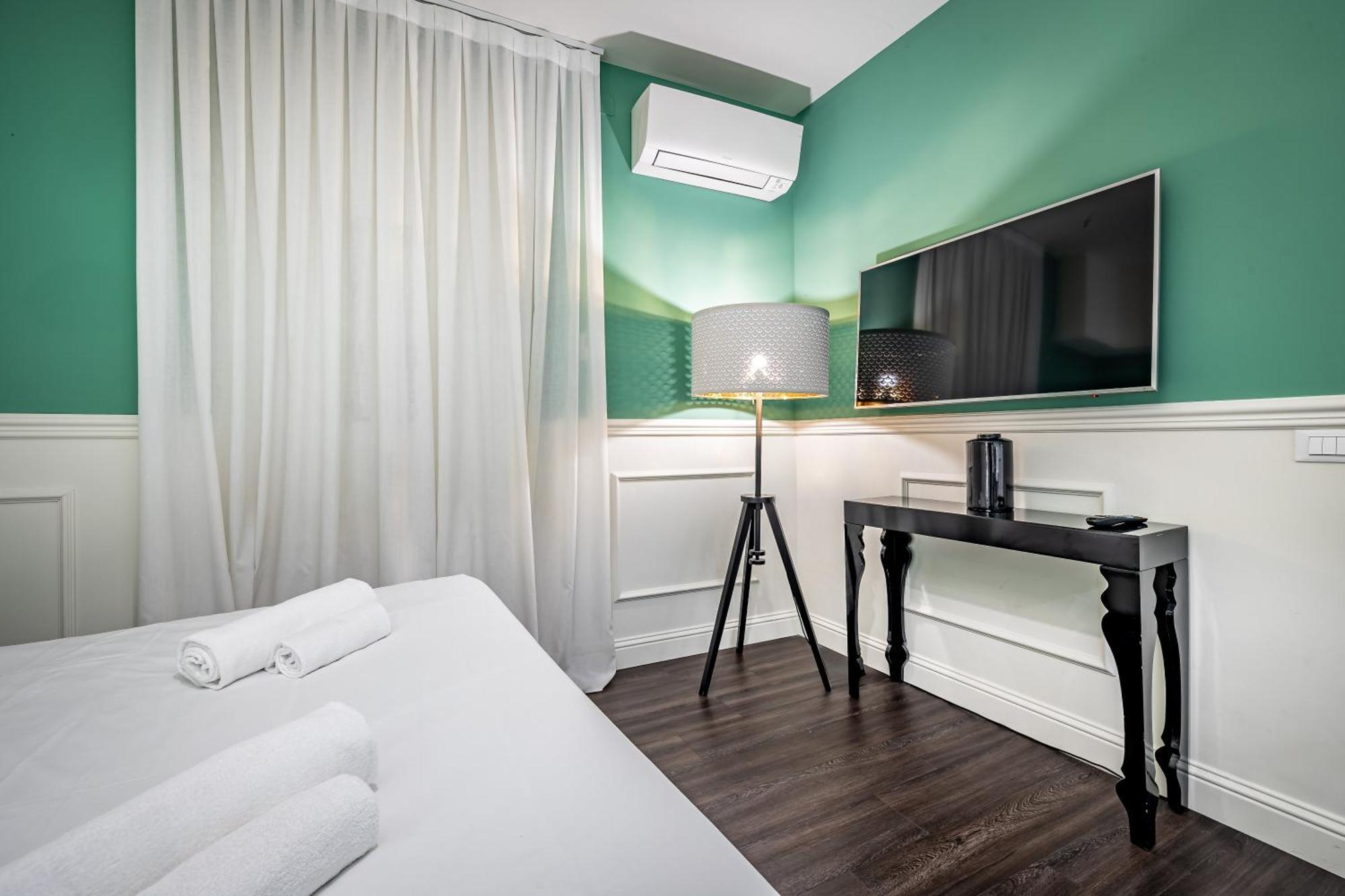 Garibaldi Luxury Apartments Прато Екстер'єр фото